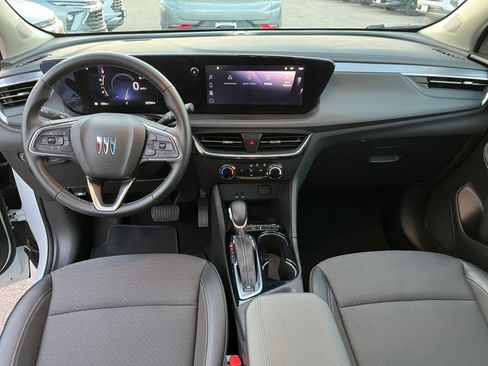 Used 2025 Buick Encore GX Preferred image 31