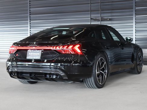 Used 2024 Audi RS e-tron GT w/ Carbon Performance Package image 13