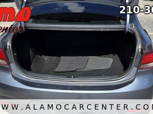 Used 2020 Kia Rio S image 24