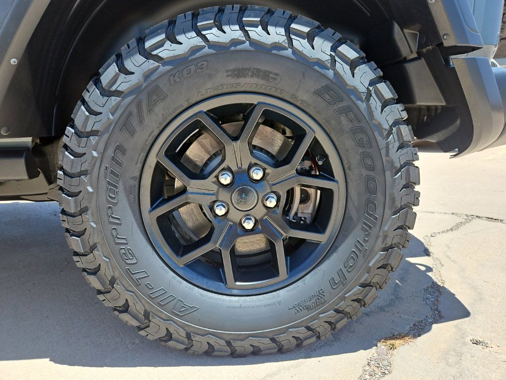Used 2024 Jeep Wrangler Unlimited AWD/4WD image 8