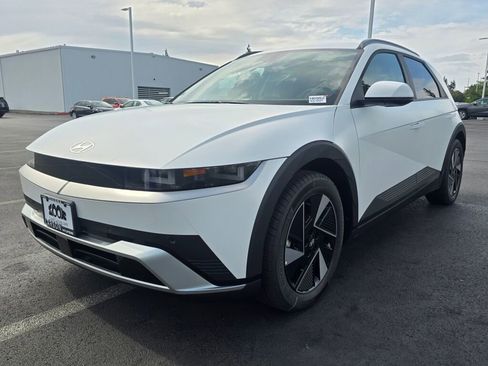 New 2025 Hyundai Ioniq 5 SEL image 9