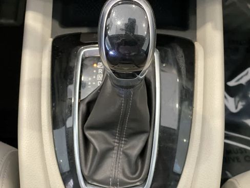Used 2020 Nissan Rogue Sport SV w/ All-Weather Package AWD/4WD image 22