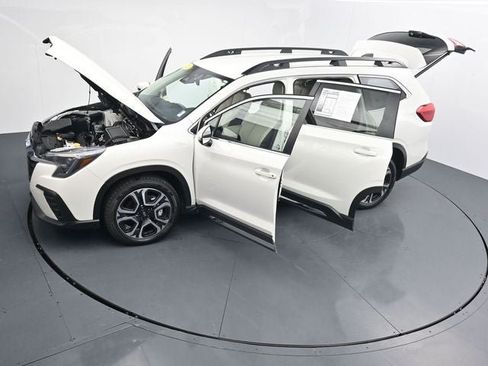 Used 2023 Subaru Ascent Limited AWD/4WD image 42