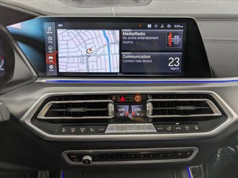 Used 2022 BMW X5 sDrive40i w/ M Sport Package image 29