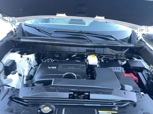 Used 2023 Nissan Pathfinder SL image 26