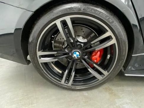 Used 2018 BMW M3 w/ Executive Package RWD image 18