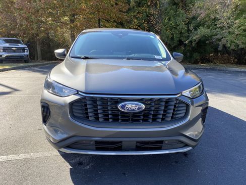 Used 2024 Ford Escape Active image 3