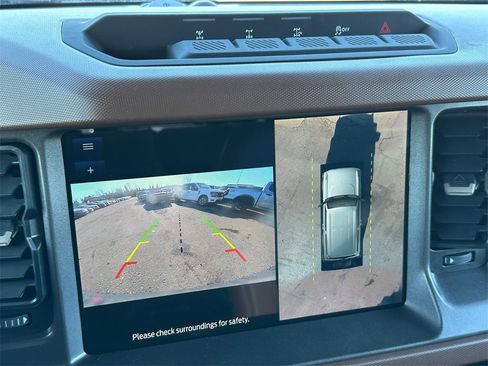 New 2024 Ford Bronco Outer Banks image 23