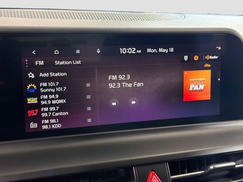 Used 2024 Kia Seltos EX FWD image 17