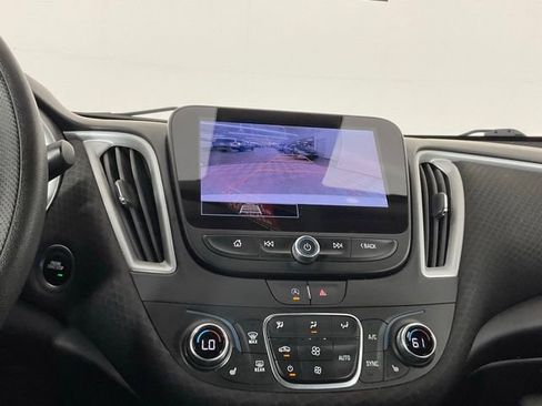 Used 2023 Chevrolet Malibu LT w/ Driver Confidence Package FWD image 19