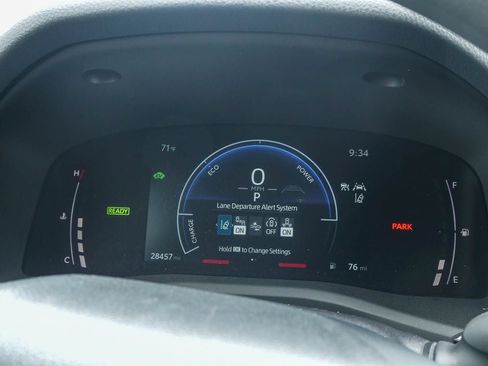 Used 2025 Toyota Camry LE FWD image 23