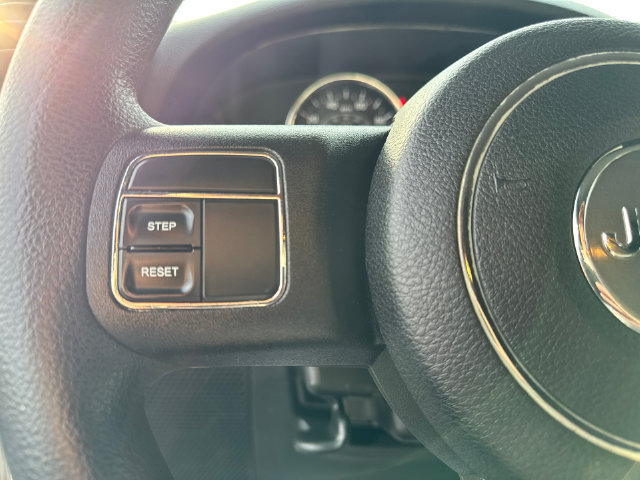 Used 2015 Jeep Wrangler Sport AWD/4WD image 16