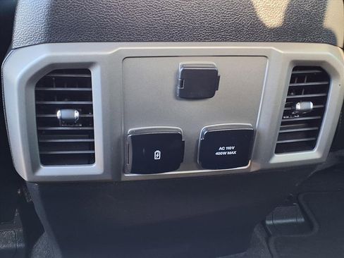 Used 2019 Ford F250 Lariat w/ Lariat Value Package image 15