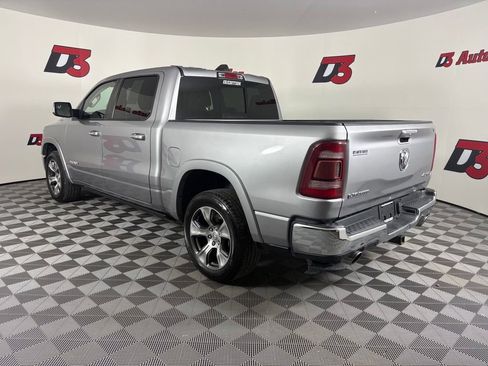Used 2019 RAM 1500 Laramie AWD/4WD image 4