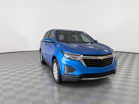 Certified 2024 Chevrolet Equinox LT w/ LPO, Floor Liner Package FWD image 3