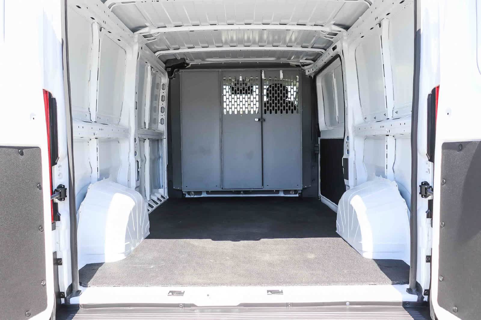 Used 2026 RAM ProMaster 2500 FWD image 27