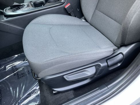 Used 2025 Kia K4 FWD image 26