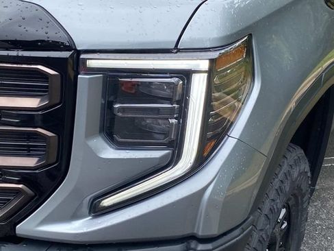 Used 2024 GMC Sierra 1500 AT4X w/ AT4X AEV Edition AWD/4WD image 4