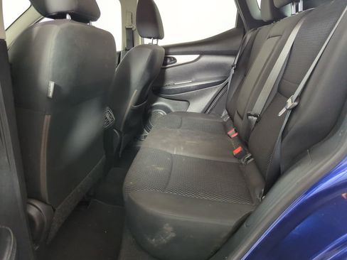 Used 2018 Nissan Rogue Sport S image 20