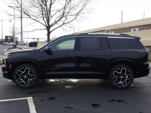 New 2026 Chevrolet Traverse High Country image 4