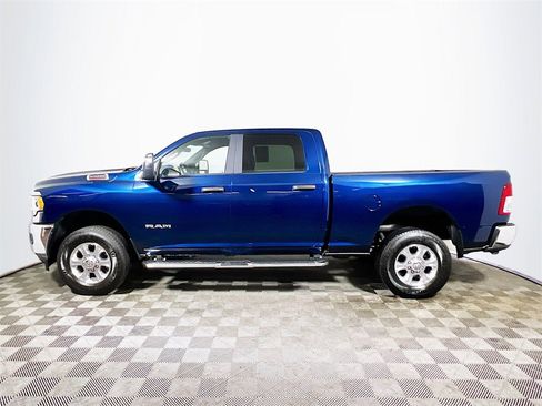 Used 2024 RAM 2500 Big Horn w/ Bed Utility Group image 5