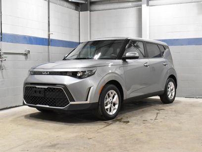 Used 2025 Kia Soul LX w/ LX Technology Package