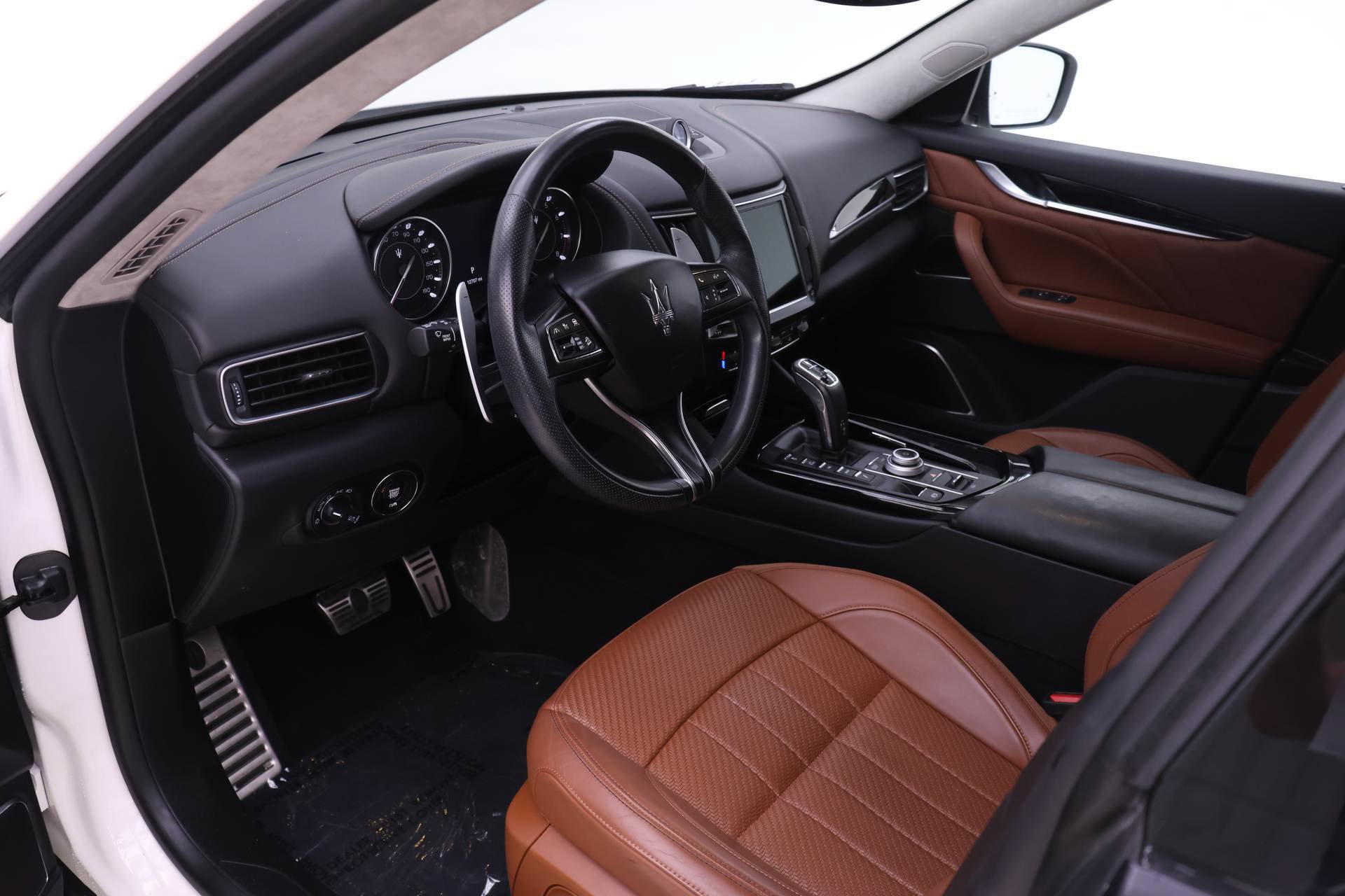 Used 2022 Maserati Levante Modena AWD/4WD image 6