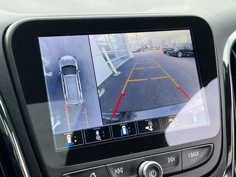 Used 2023 Chevrolet Equinox RS image 20