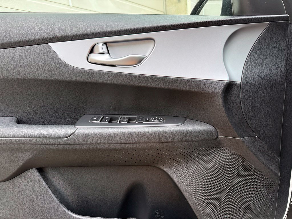 Used 2024 Kia Forte LXS FWD image 22