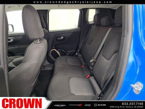 Used 2015 Jeep Renegade Latitude image 19