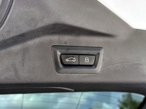 Used 2024 BMW X7 M60i w/ Executive Package AWD/4WD image 22