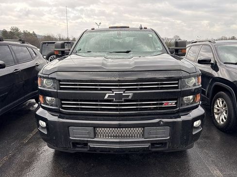 Used 2016 Chevrolet Silverado 2500 LT w/ Midnight Edition image 2