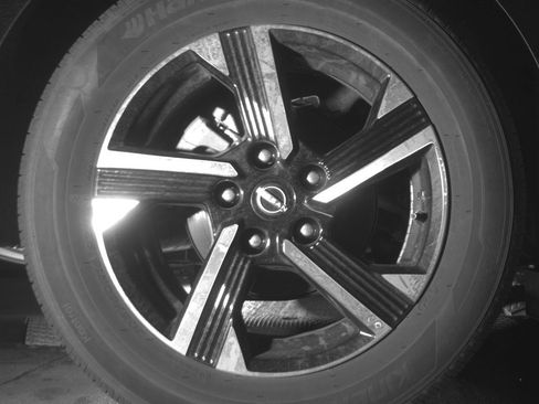 Used 2025 Nissan Sentra SV FWD image 15