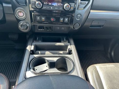 Used 2024 Nissan Titan PRO-4X w/ Pro-4x Convenience Package AWD/4WD image 24