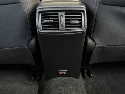 Used 2020 Nissan Rogue S w/ Special Edition Package image 39