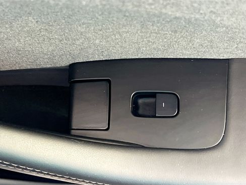 Used 2025 Tesla Model 3 Long Range RWD image 30