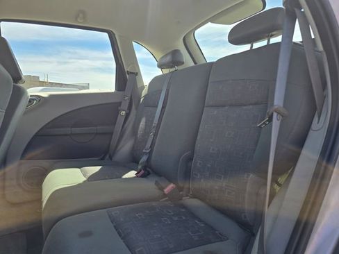 Used 2007 Chrysler PT Cruiser FWD image 12