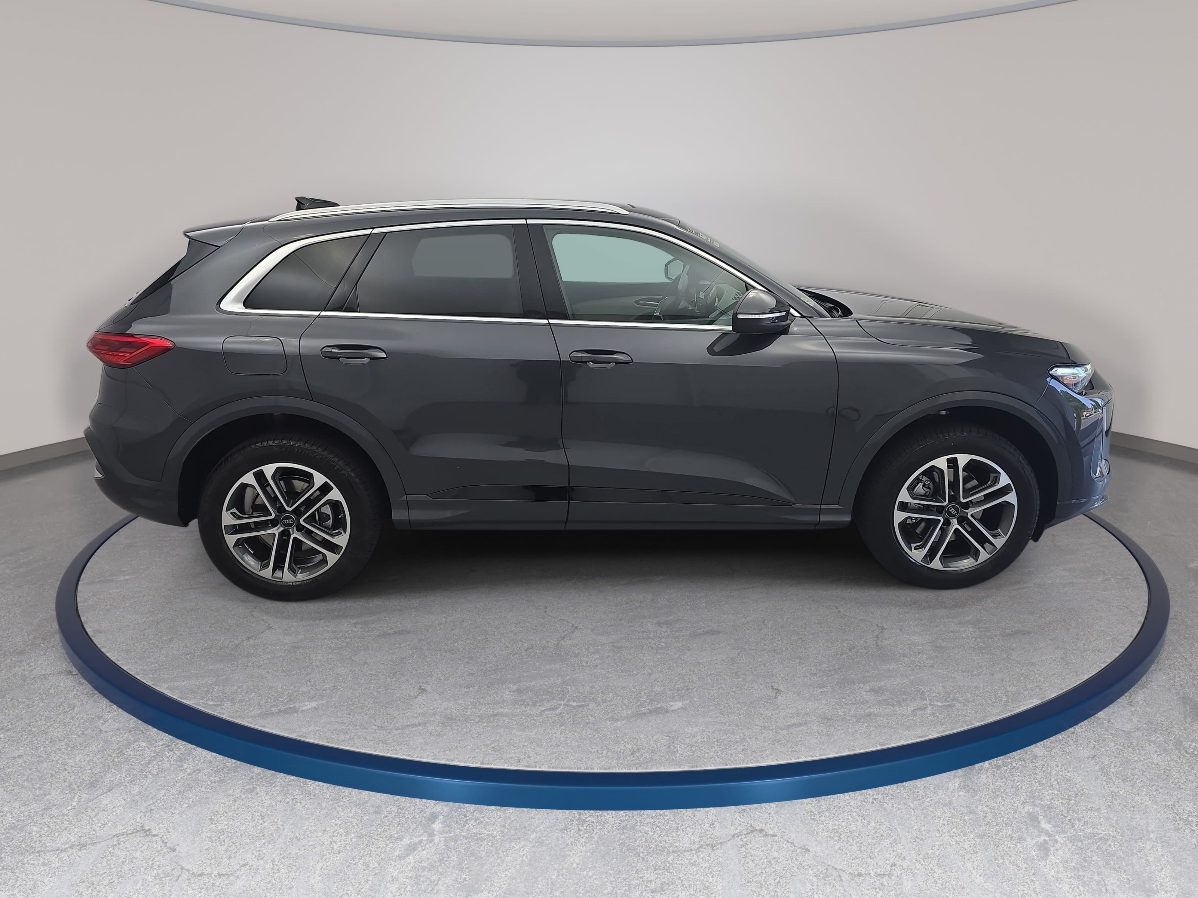 New 2026 Audi Q5 Premium Plus AWD/4WD image 4