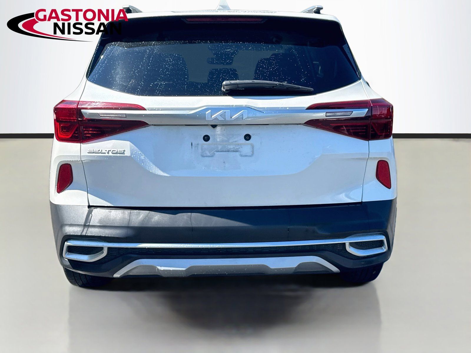 Used 2023 Kia Seltos S FWD image 7