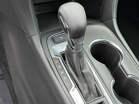 Certified 2023 Chevrolet Equinox LS w/ LS Convenience Package AWD/4WD image 23