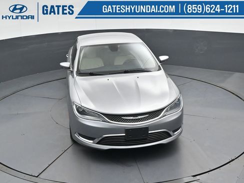 Used 2016 Chrysler 200 Limited image 46