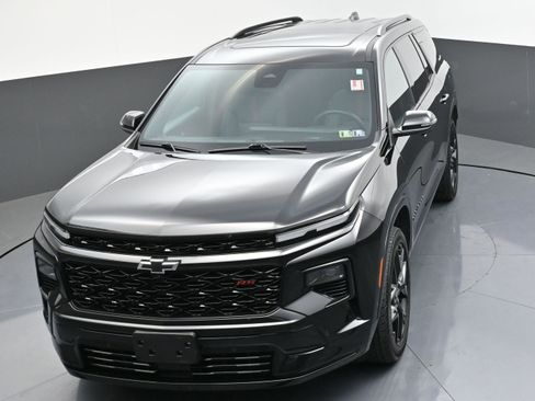 Used 2024 Chevrolet Traverse RS FWD image 55