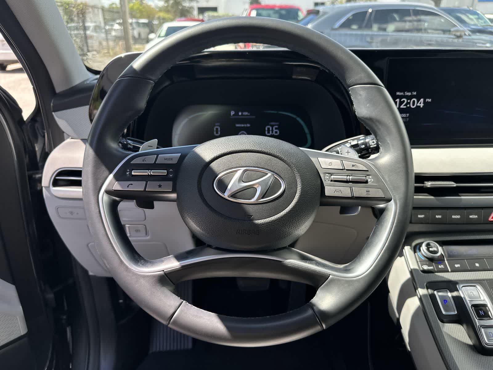 Used 2024 Hyundai Palisade SEL FWD image 20
