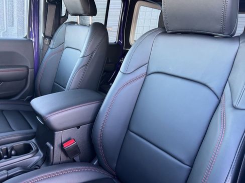 New 2026 Jeep Wrangler Moab image 4