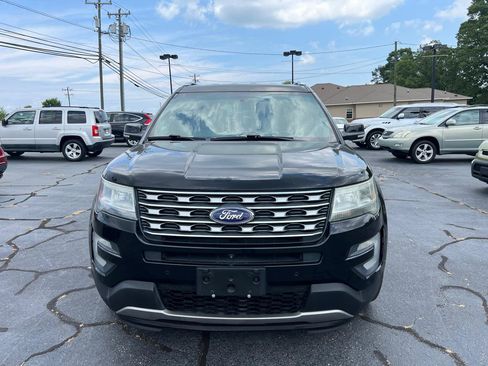 Used 2016 Ford Explorer Limited FWD image 2