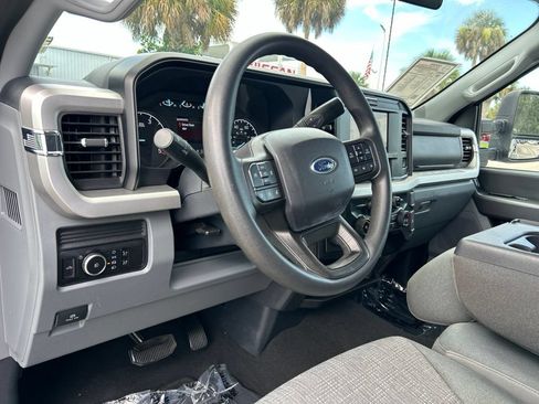 Used 2025 Ford F250 XLT AWD/4WD image 22
