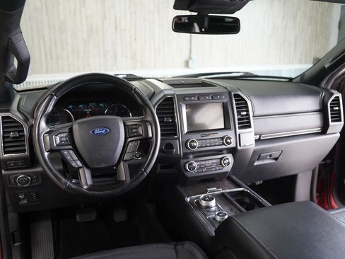 Used 2018 Ford Expedition Max Limited w/ Equipment Group 301A image 11