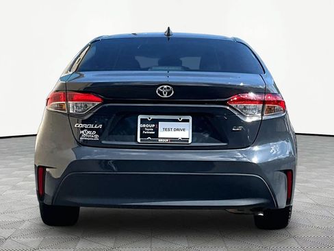 Used 2024 Toyota Corolla LE FWD image 5