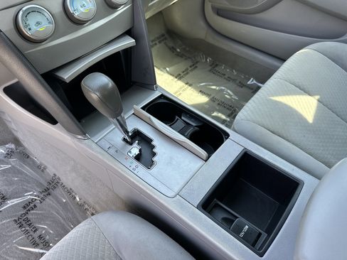 Used 2007 Toyota Camry LE FWD image 26