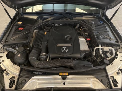 Used 2015 Mercedes-Benz C 300 4MATIC Sedan image 16
